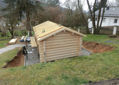 Natural log cabins with UdiFLEX Insulation system