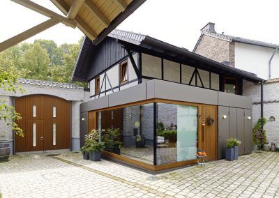 Renovation of a foursided courtyard in Aachen with UdiIN